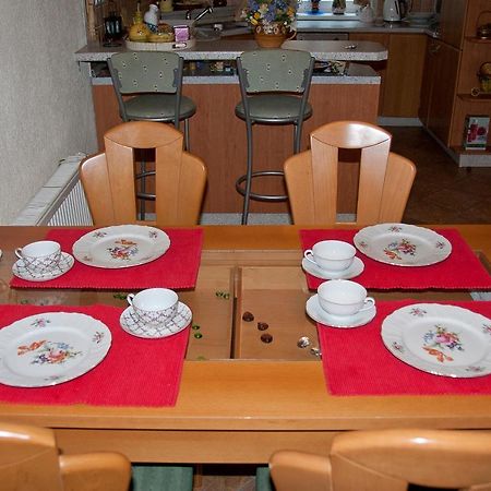 Apartman Na Zahradni Karlovy Vary Kültér fotó