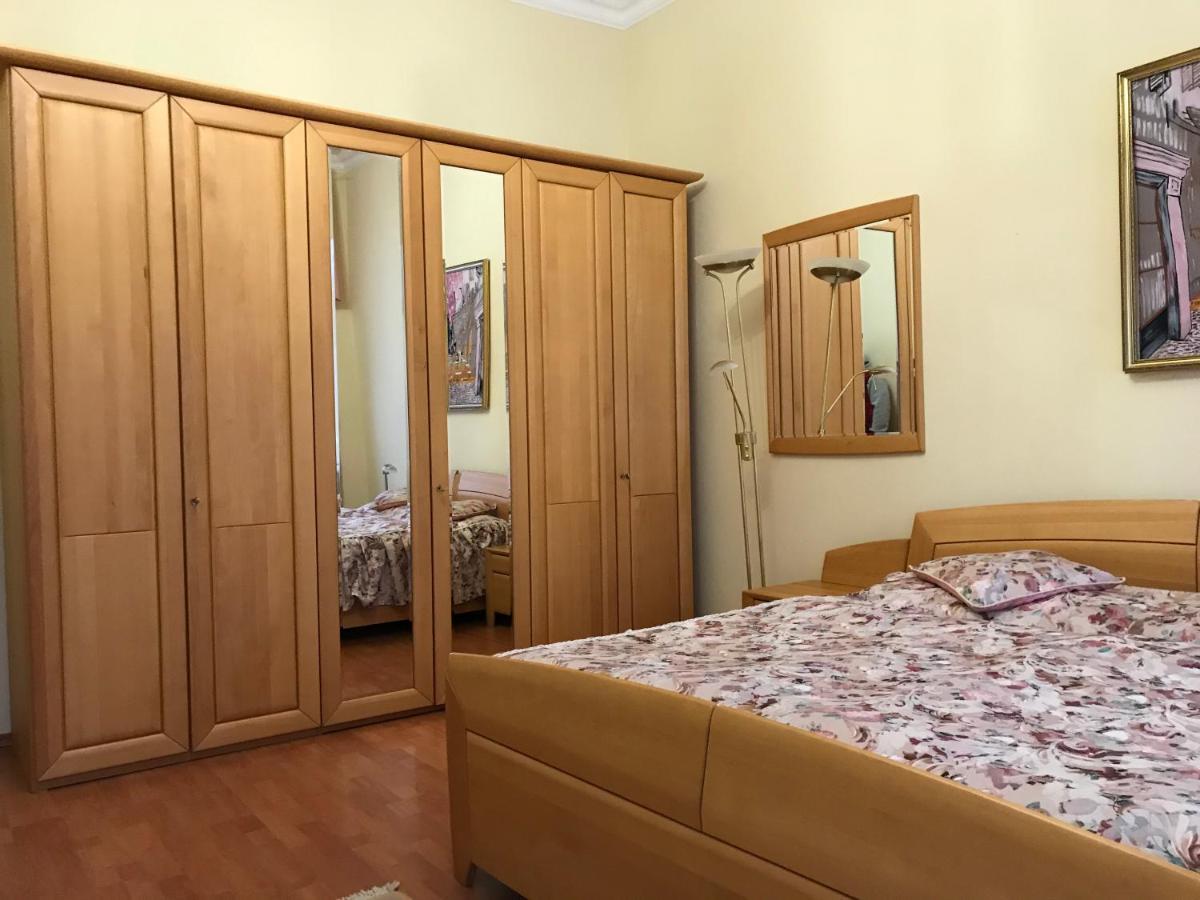 Apartman Na Zahradni Karlovy Vary Kültér fotó