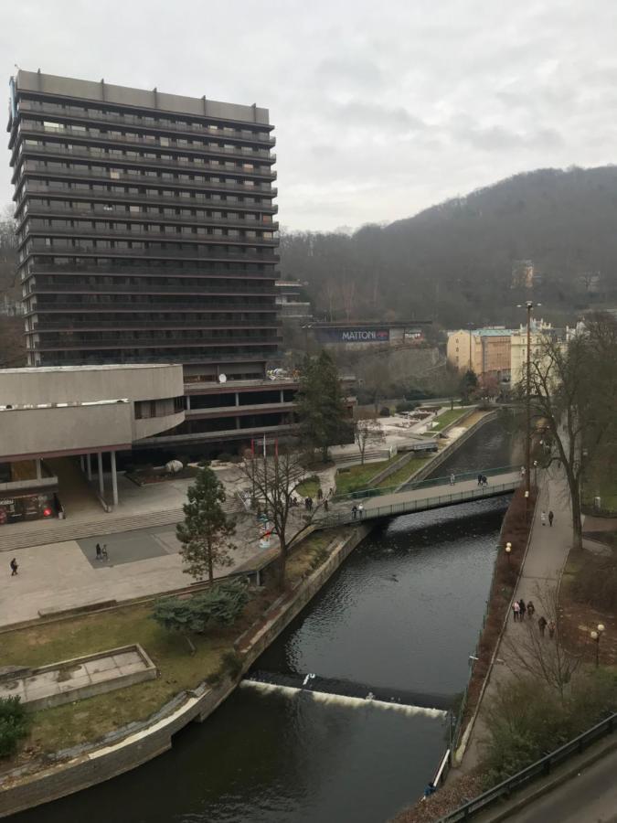 Apartman Na Zahradni Karlovy Vary Kültér fotó